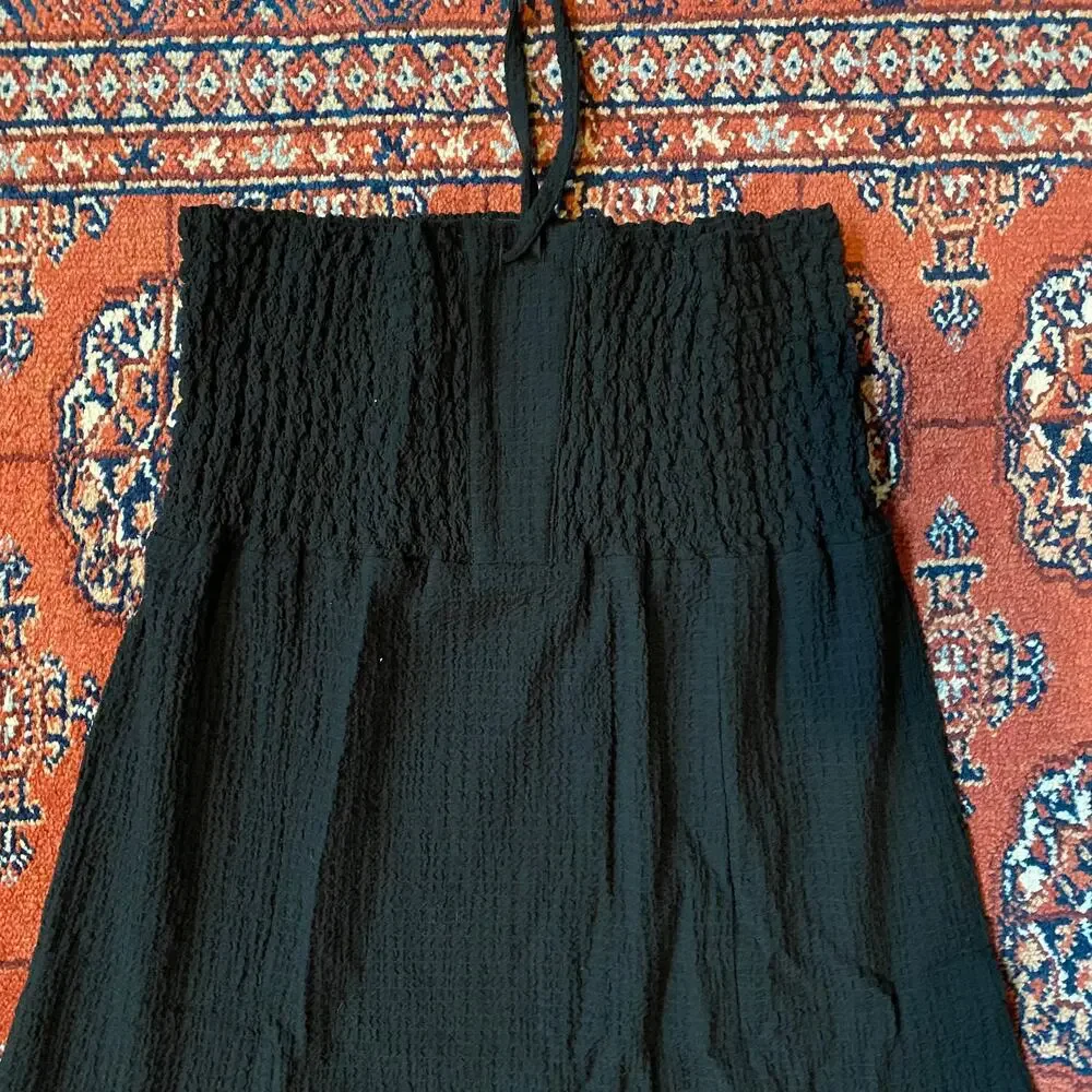 ExOfficio‎ Halter Dress Womens S Black Excellent Smocked Textured Midi LBD